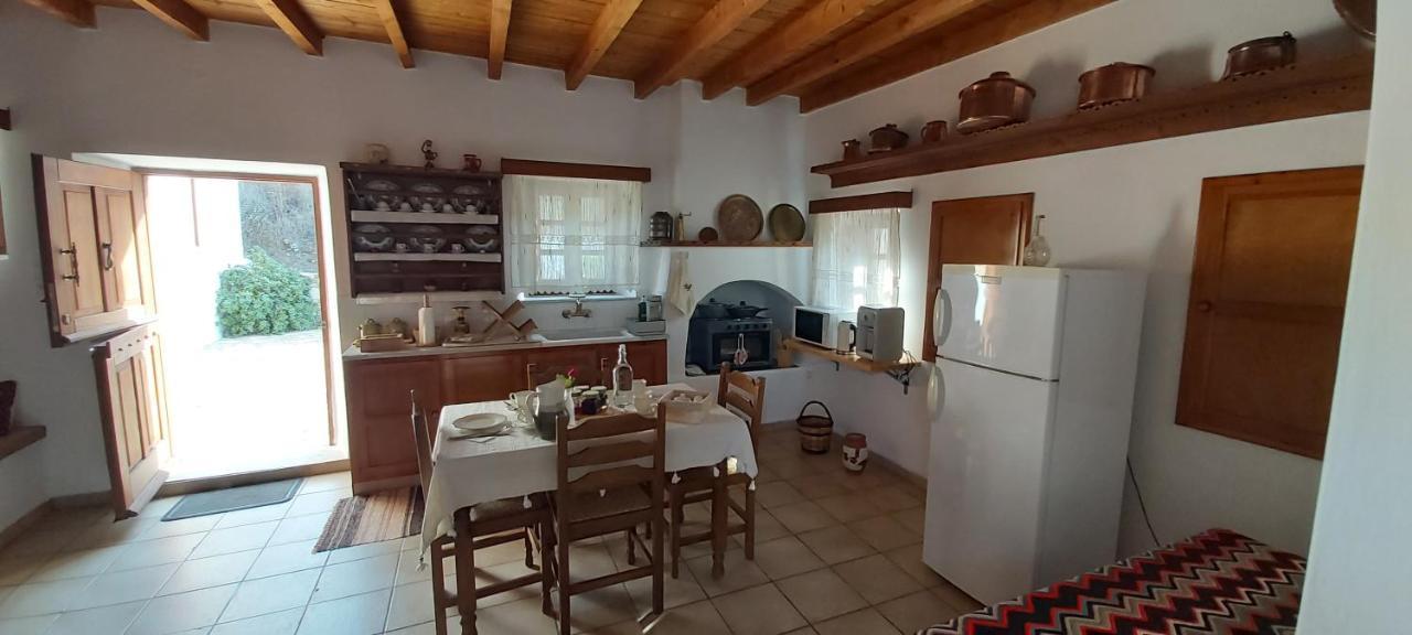Agios Dimitrios  Traditional House In Asfendiou מראה חיצוני תמונה